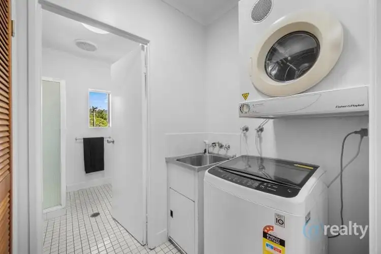 Fifth view of Homely apartment listing, 5/38 Cairns Street, Cairns North QLD 4870