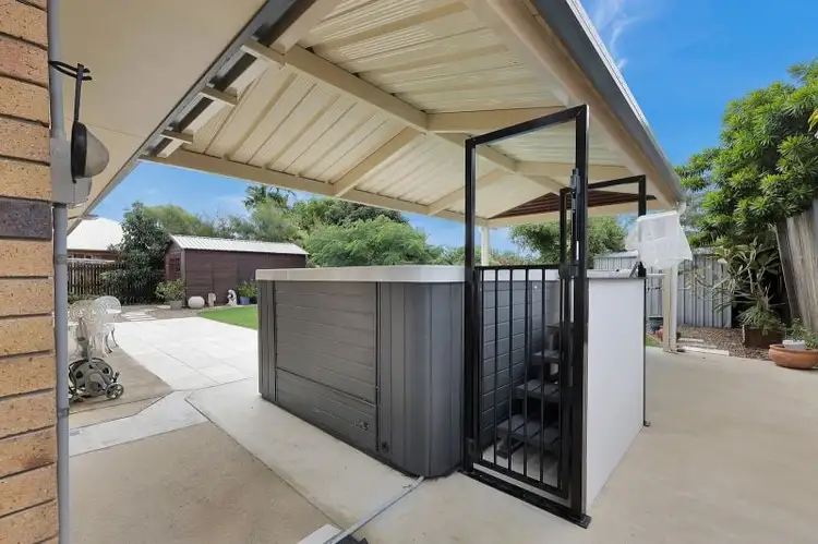 Sixth view of Homely house listing, 4 Seabreeze Court, Slade Point QLD 4740