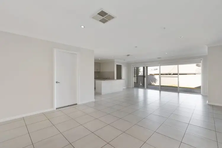 Fifth view of Homely house listing, 19 Mirrul Street, Glenfield Park NSW 2650