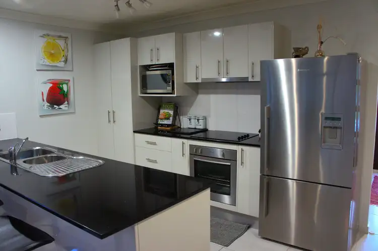 Fifth view of Homely house listing, 10 Bali Hi Place, Jubilee Pocket QLD 4802