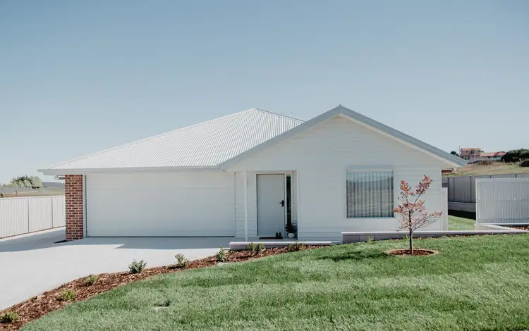 Second view of Homely unit listing, 1/16 Jordan Place, Deloraine TAS 7304