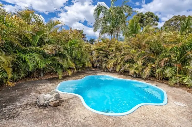 Fourth view of Homely house listing, 2 Kalimna Close, Lake Haven NSW 2263