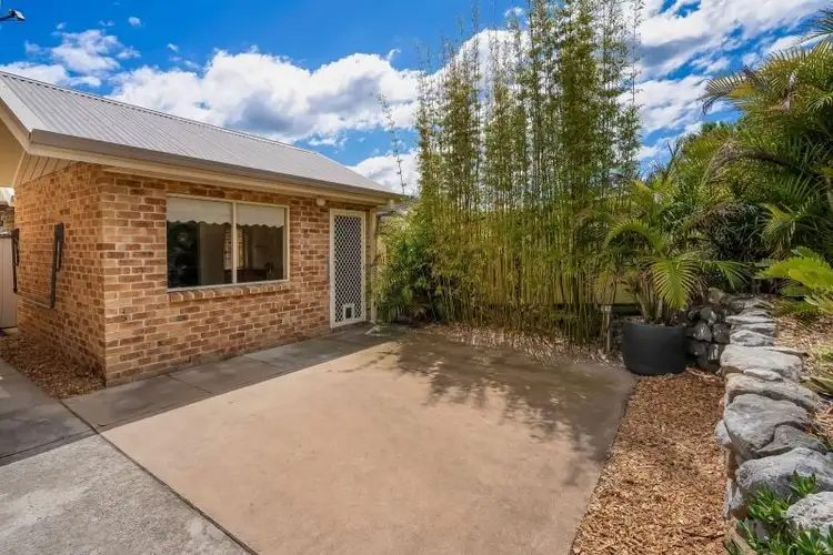 Fifth view of Homely house listing, 2 Kalimna Close, Lake Haven NSW 2263