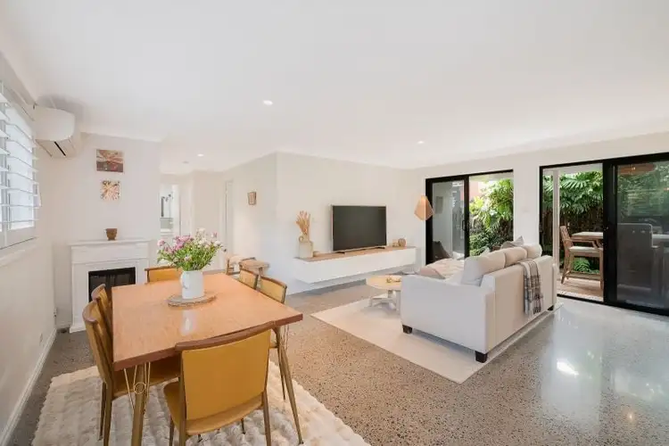 2/70 Mitchell Street, Merewether NSW 2291
