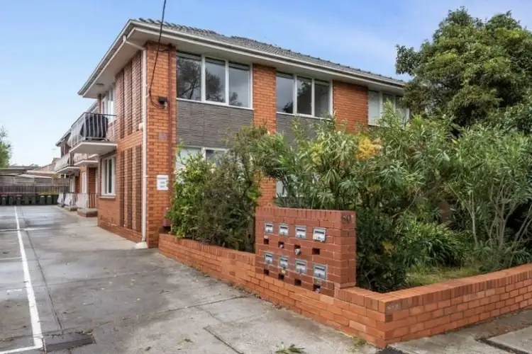 Main view of Homely apartment listing, 4/50 Robert Street, Bentleigh VIC 3204