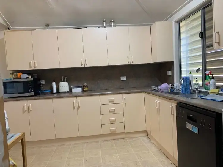Fifth view of Homely house listing, 3 Dundas Street, Emerald QLD 4720