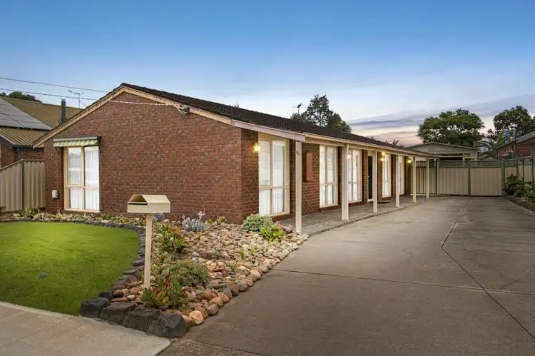 16 Brimpton Grove, Wyndham Vale VIC 3024
