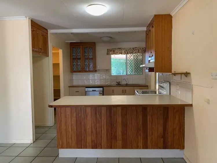 Fifth view of Homely house listing, 102 Ruby Street, Emerald QLD 4720