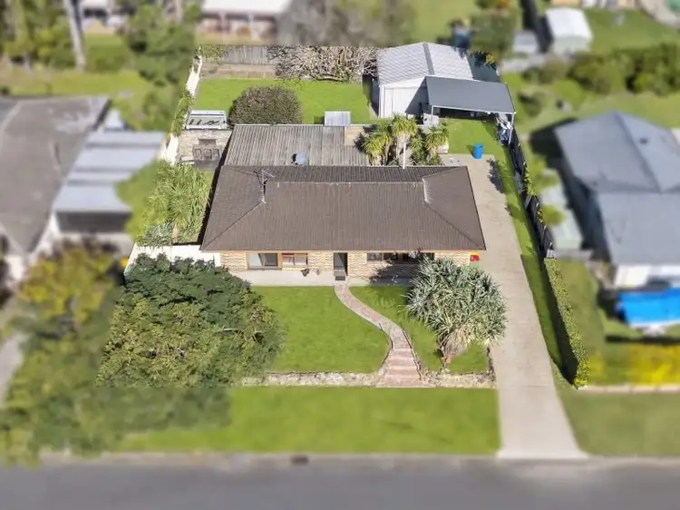 19 Magnolia Parade, Victoria Point QLD 4165