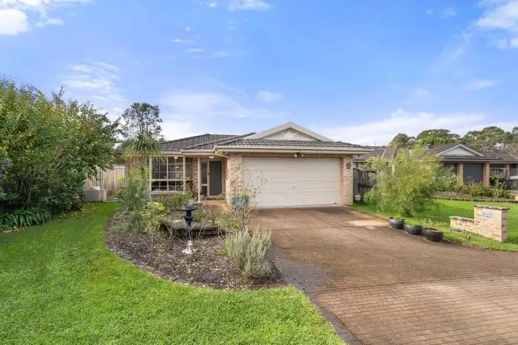 3 Hyam Close, Blue Haven NSW 2262