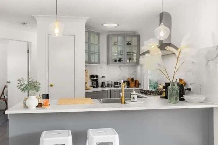 3 Hyam Close, Blue Haven NSW 2262