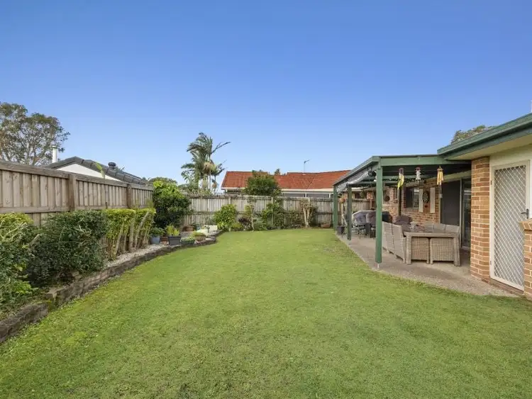 Second view of Homely semi-detached listing, 2/2 Edward Avenue, Pottsville NSW 2489