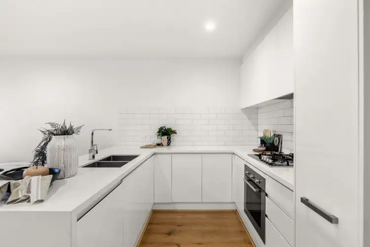 Sixth view of Homely apartment listing, 102/29 Loranne Street, Bentleigh VIC 3204