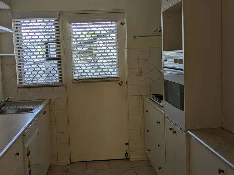 Fifth view of Homely villa listing, 14/11 Drabble Rd, Scarborough WA 6019
