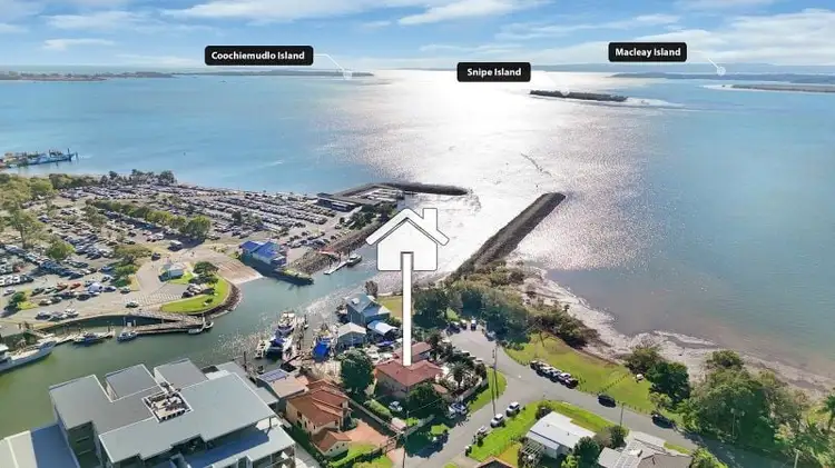 2 Auster Street, Redland Bay QLD 4165