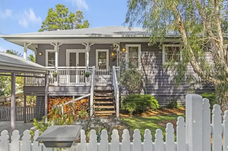 11 Beechmont Avenue, Tamborine Mountain QLD 4272