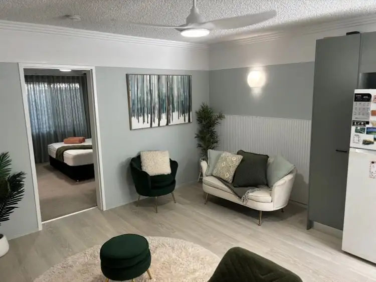 4/3 McPherson Close Edge Hill, Edge Hill QLD 4870