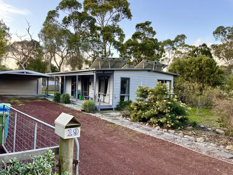 19 Balaka Street, Warneet VIC 3980