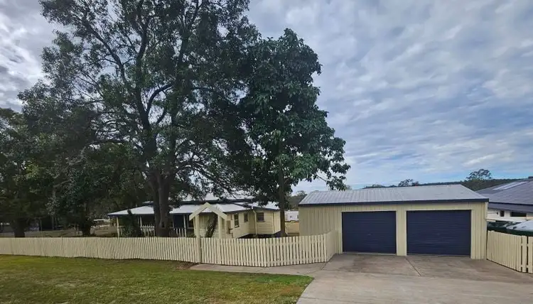 69 Albert Street, Crows Nest QLD 4355
