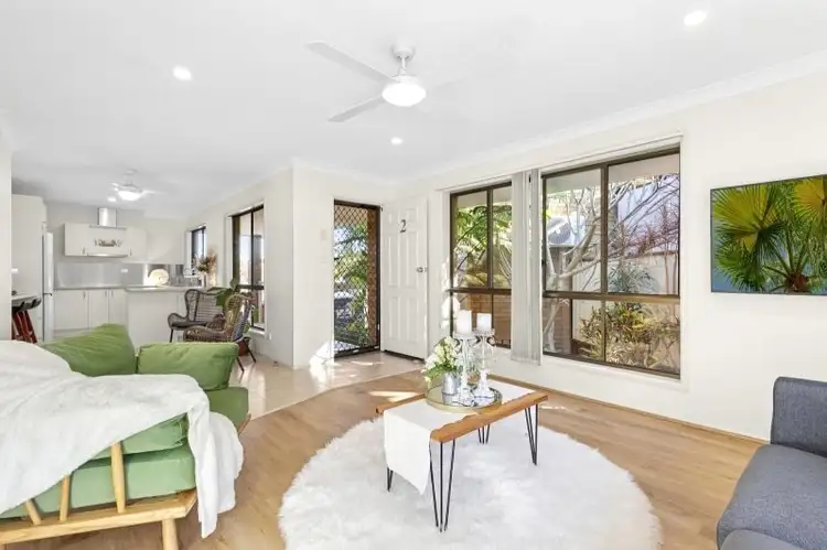2/12 Nioka Place, Coffs Harbour NSW 2450