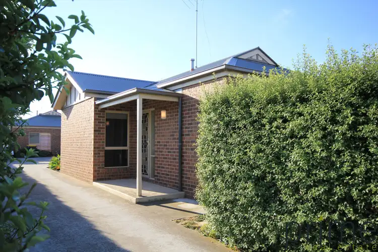 1/24 Cosgrove Street, Breakwater VIC 3219