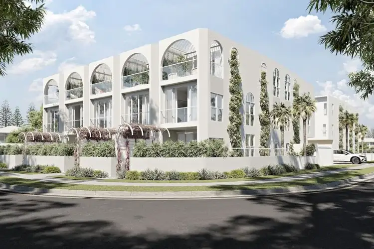 5/36 Bayview Street, Runaway Bay QLD 4216