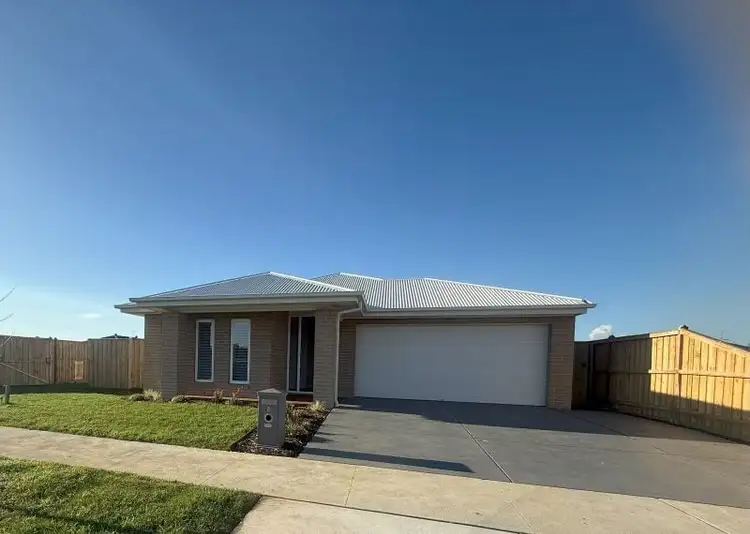 6 Garabaldi Street, Warragul VIC 3820