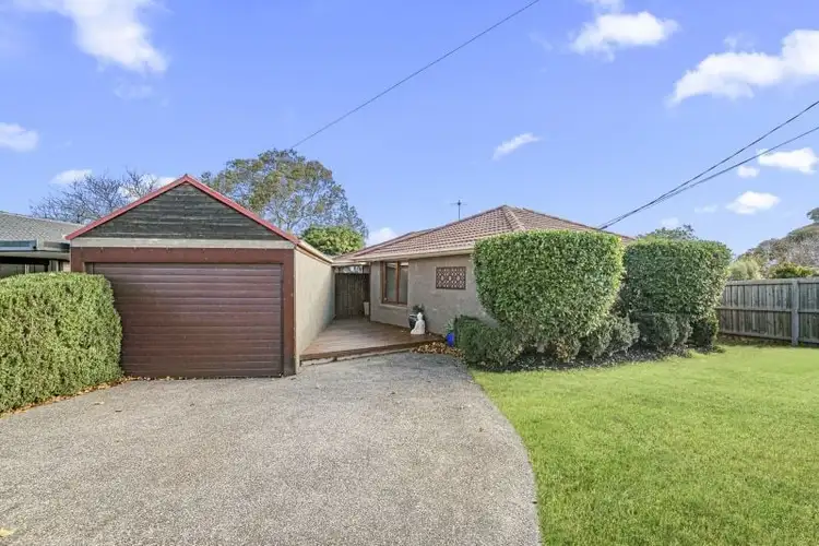 46 Patterson Avenue, Keilor VIC 3036