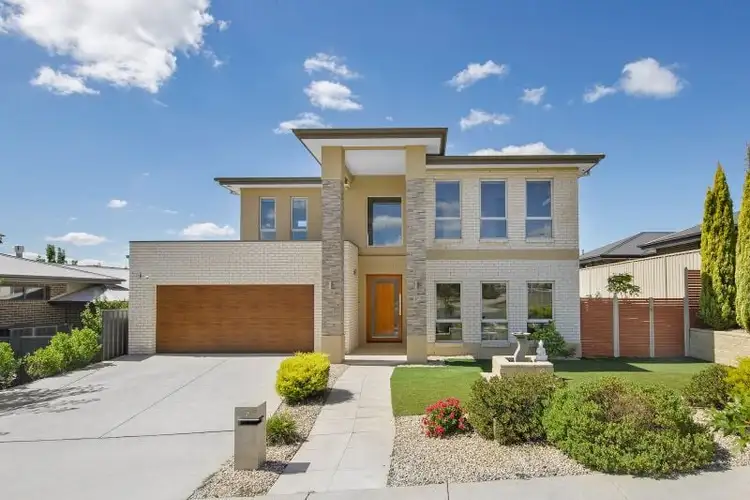 12 Yorston Street, Coombs ACT 2611