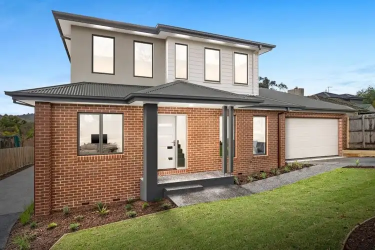 1/51 Faraday Road, Croydon South VIC 3136