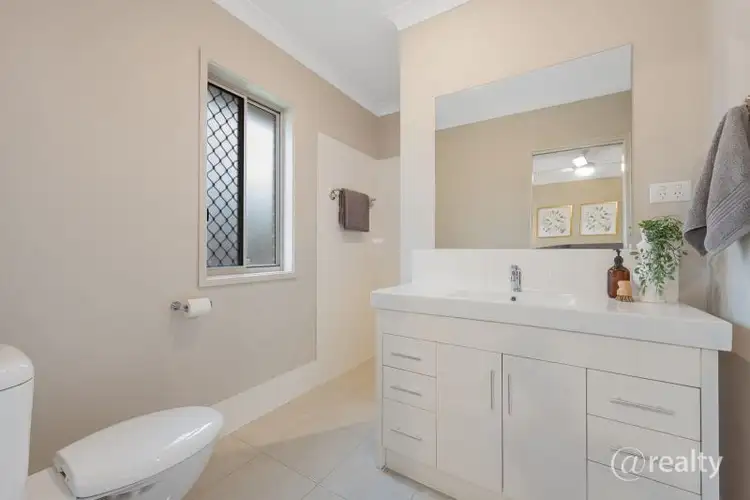 6 Solomon Parade, Warner QLD 4500