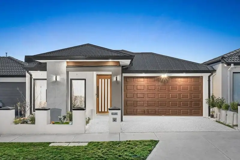Main view of Homely house listing, 5 Ashburton Avenue, Clyde North VIC 3978