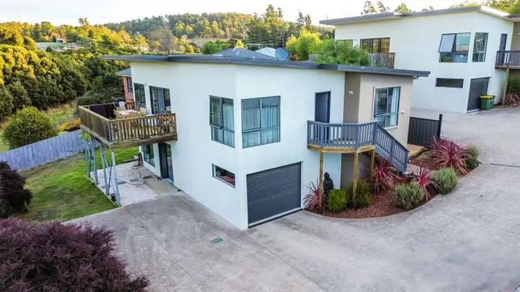 2/29 Henry Grove, Legana TAS 7277