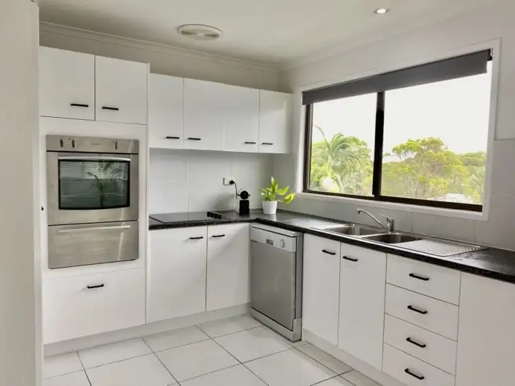 1/74 Queen St, Caloundra QLD 4551