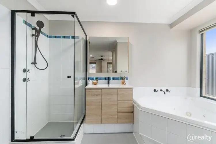 Sixth view of Homely house listing, 35 Wexcombe Way, Aveley WA 6069