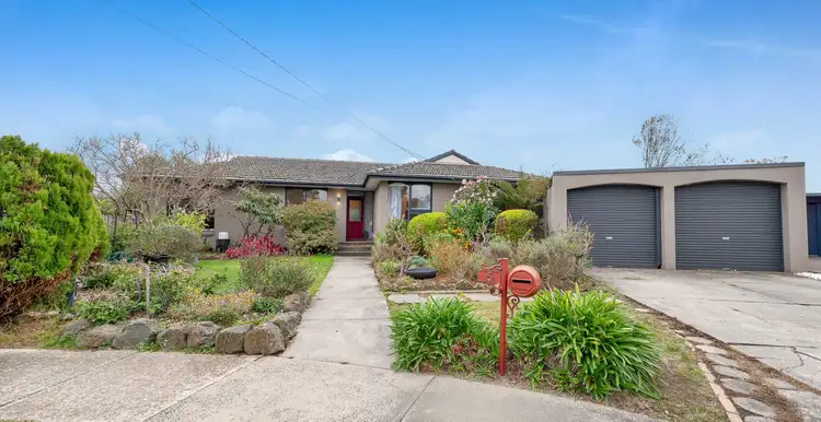 Second view of Homely house listing, 5 Simon Court, Wheelers Hill VIC 3150