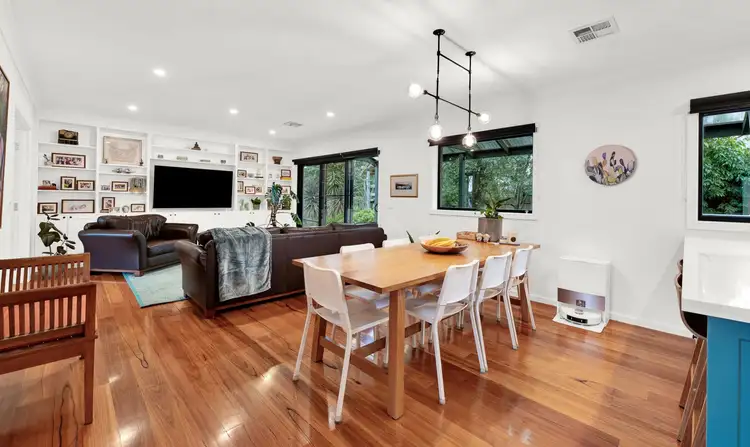 Third view of Homely house listing, 5 Simon Court, Wheelers Hill VIC 3150