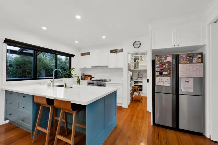 Sixth view of Homely house listing, 5 Simon Court, Wheelers Hill VIC 3150