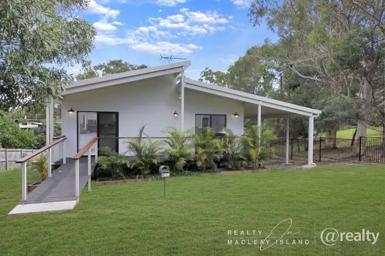 28 Warama Street, Macleay Island QLD 4184