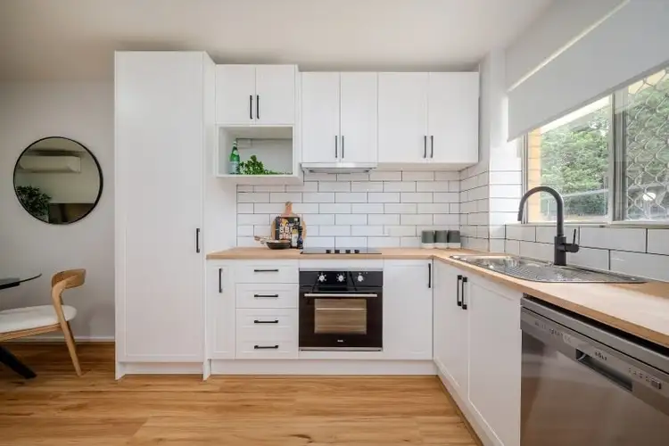 1/28 Carrington Street, Inglewood WA 6052