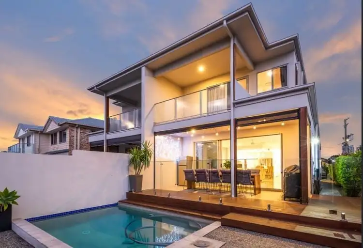 Main view of Homely townhouse listing, 2/10 Vaggelas Crescent, Biggera Waters QLD 4216