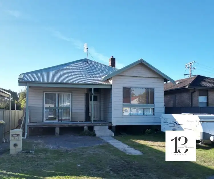 18 Braid Road, Fern Bay NSW 2295