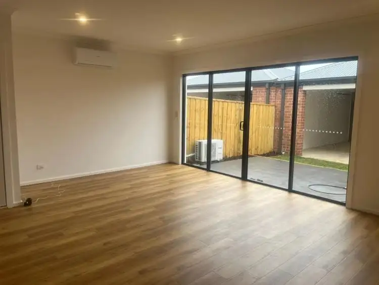 Fourth view of Homely townhouse listing, 5 Elberta Road, Tarneit VIC 3029