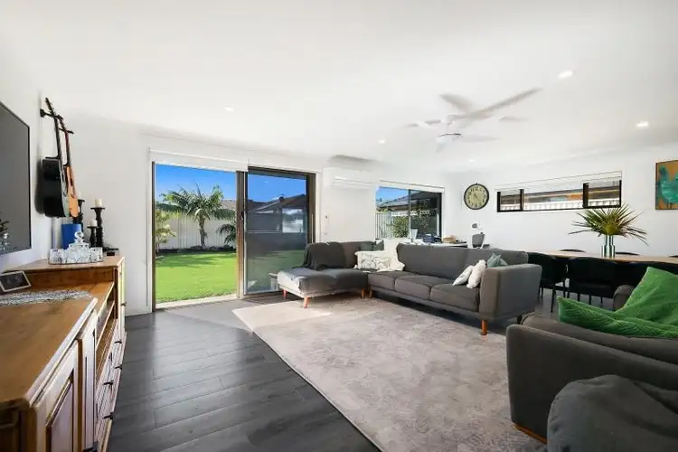 Third view of Homely house listing, 8 Tartan Court, Mermaid Waters QLD 4218