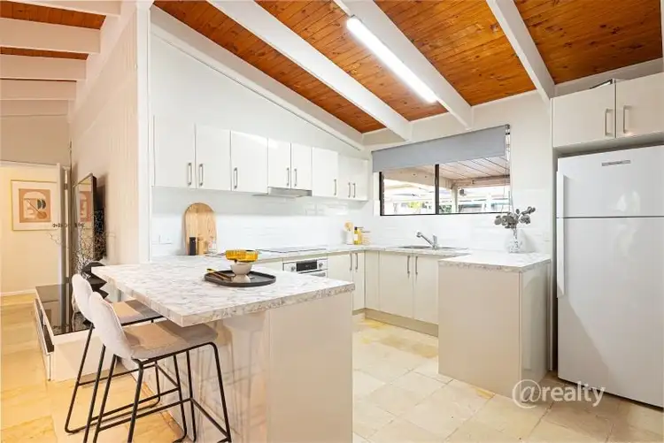 22 Carol Crescent, Morphett Vale SA 5162