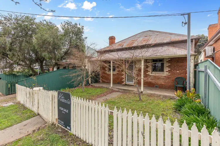29 Collins Street, Turvey Park NSW 2650