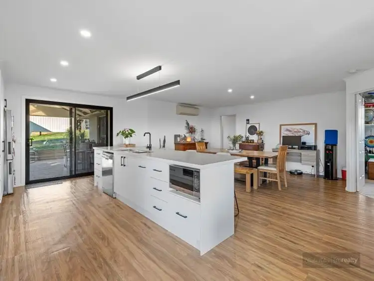 Fifth view of Homely house listing, 18 Norview Drive, Leongatha VIC 3953