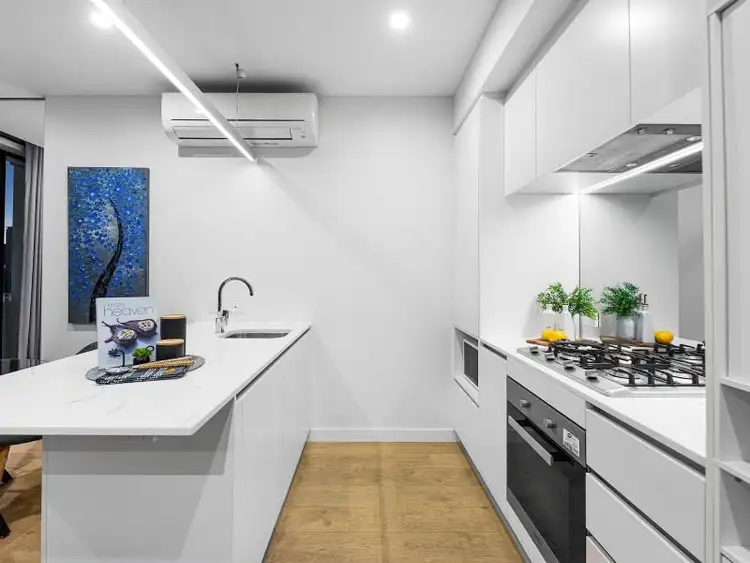 Second view of Homely apartment listing, 1020/477 Boundary Street, Spring Hill QLD 4000