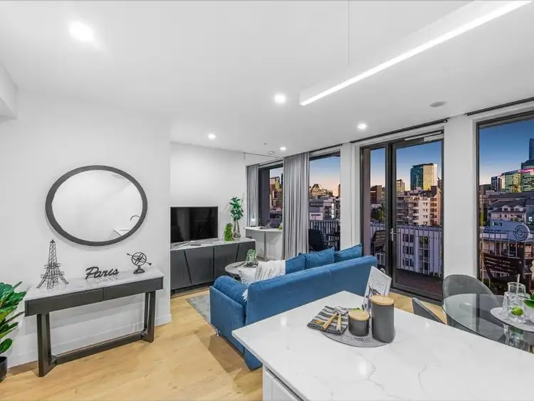 Third view of Homely apartment listing, 1020/477 Boundary Street, Spring Hill QLD 4000