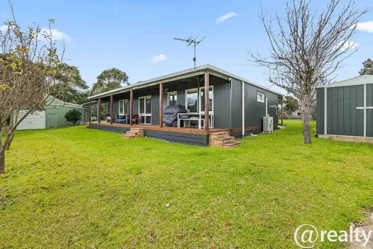 17 Barker Street, Corinella VIC 3984